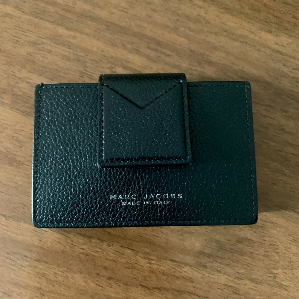 Marc Jacobs mini accordion wallet